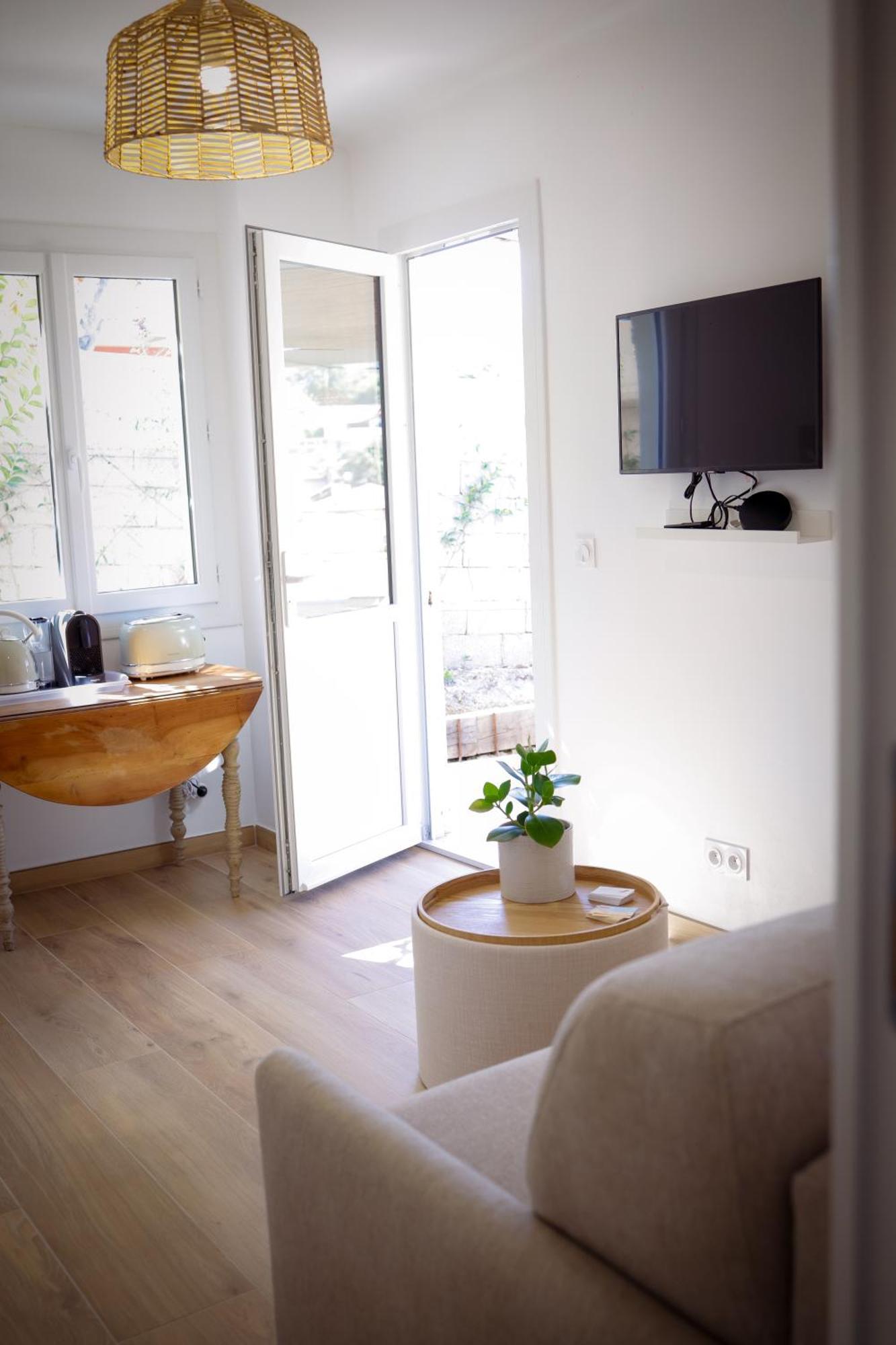 Maisonnette Vue Au Pradet Holiday home Le Pradet