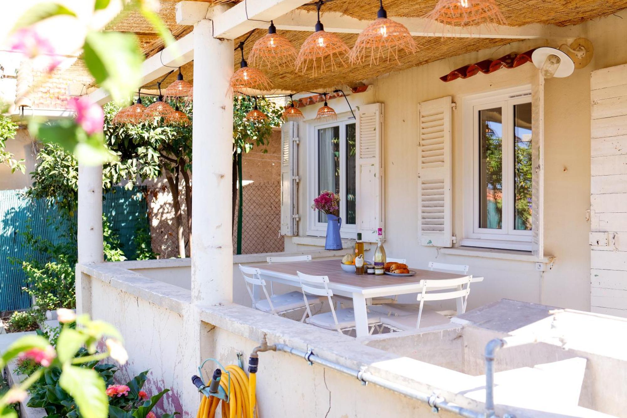 Maisonnette Vue Au Pradet Holiday home