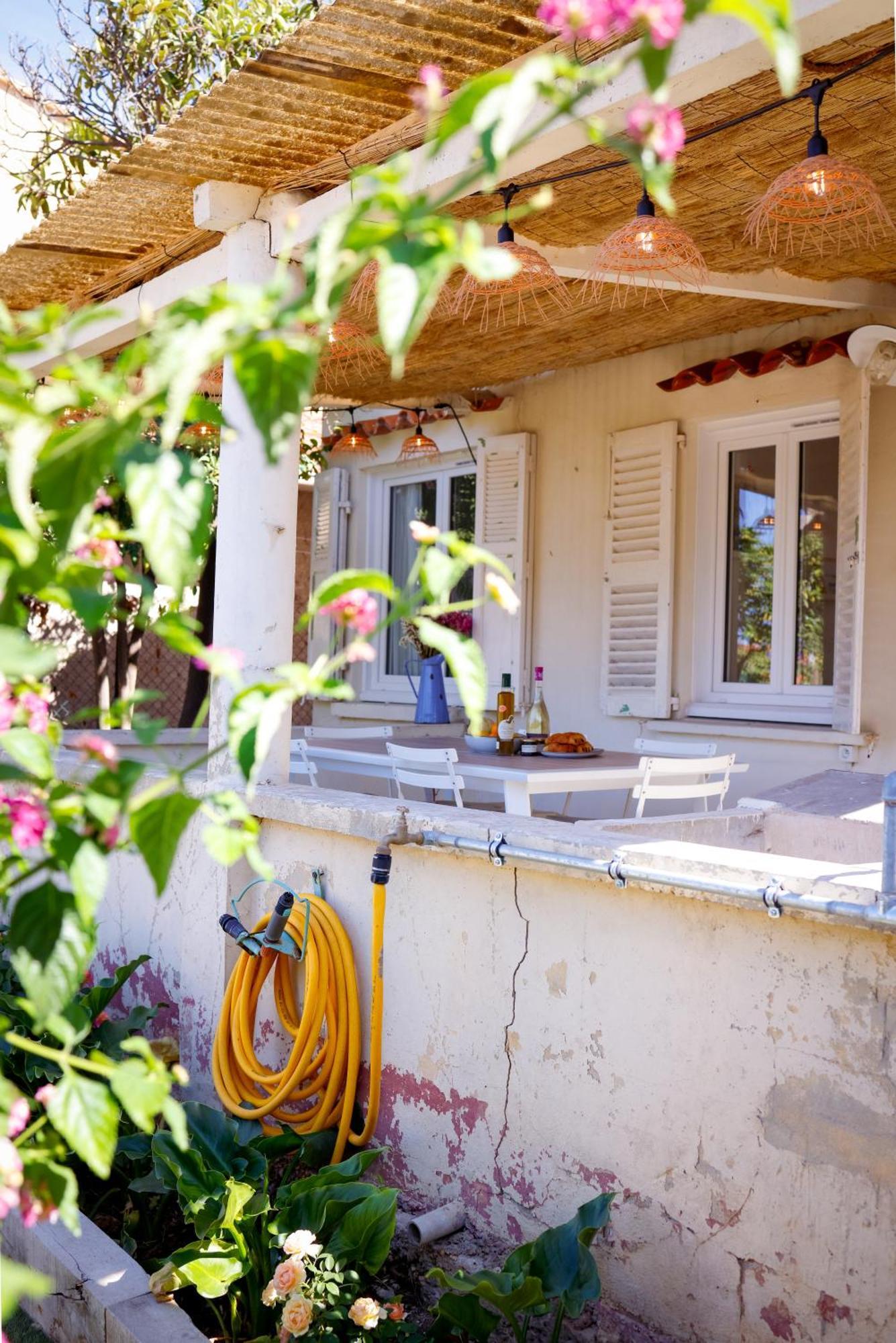 Holiday home Maisonnette Vue Au Pradet